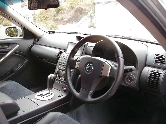 V35 Nissan Skyline Sedan Interior Picture